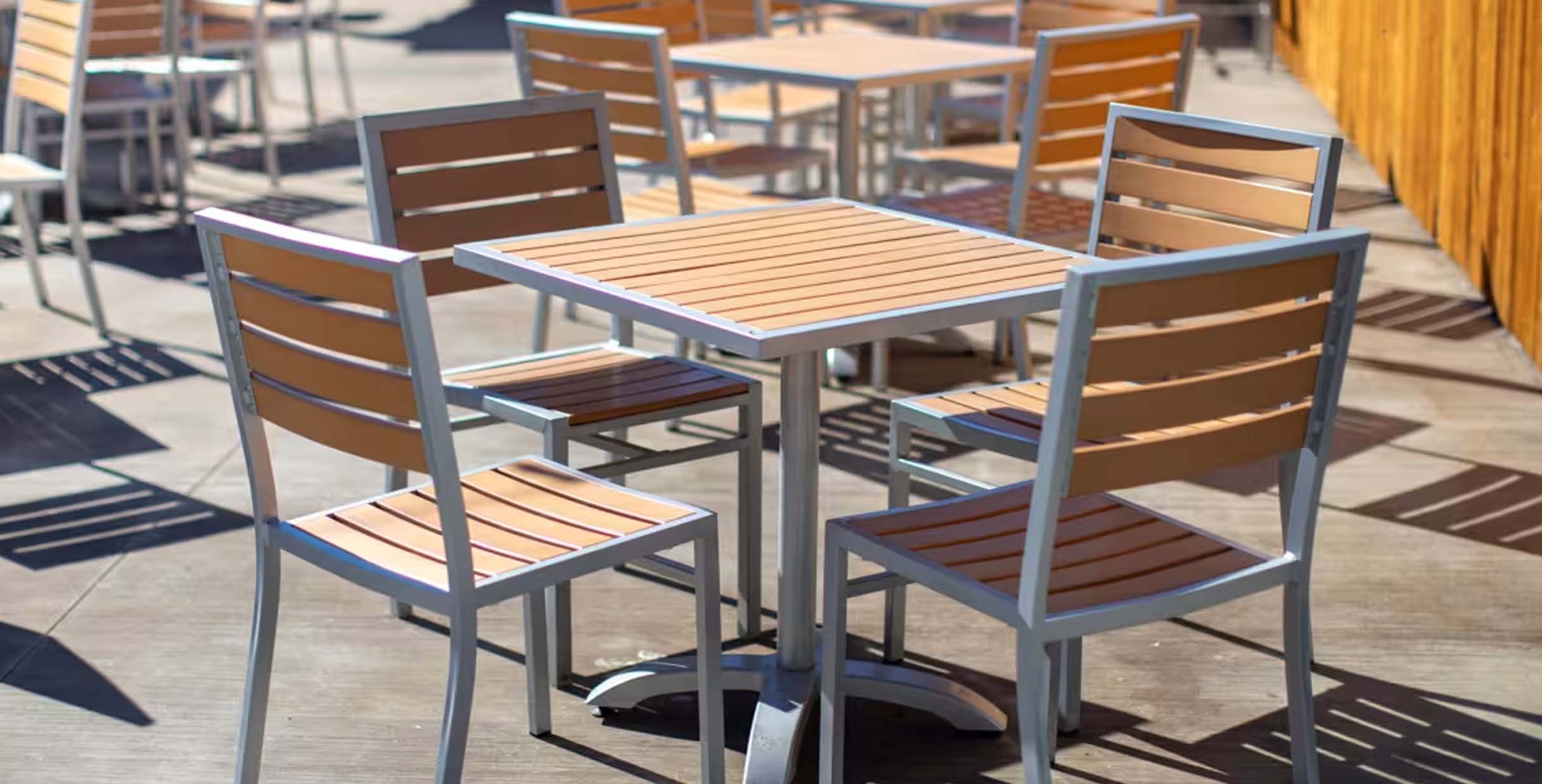 2025 Trends in Commercial Outdoor Chairs for Hospitality Spaces