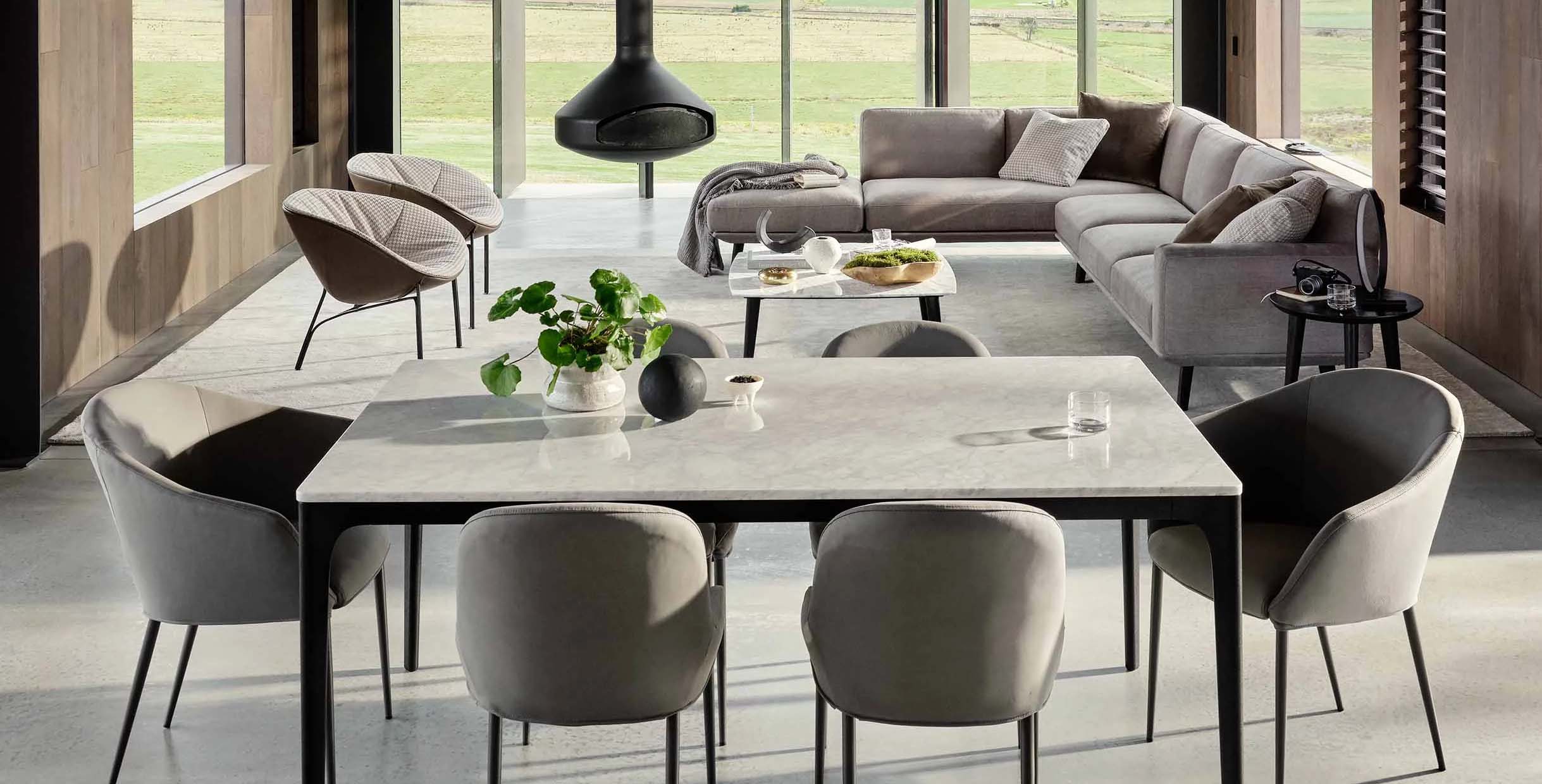 Modern Elegance: Choosing the Perfect Top Marble Table for Your Restaurant