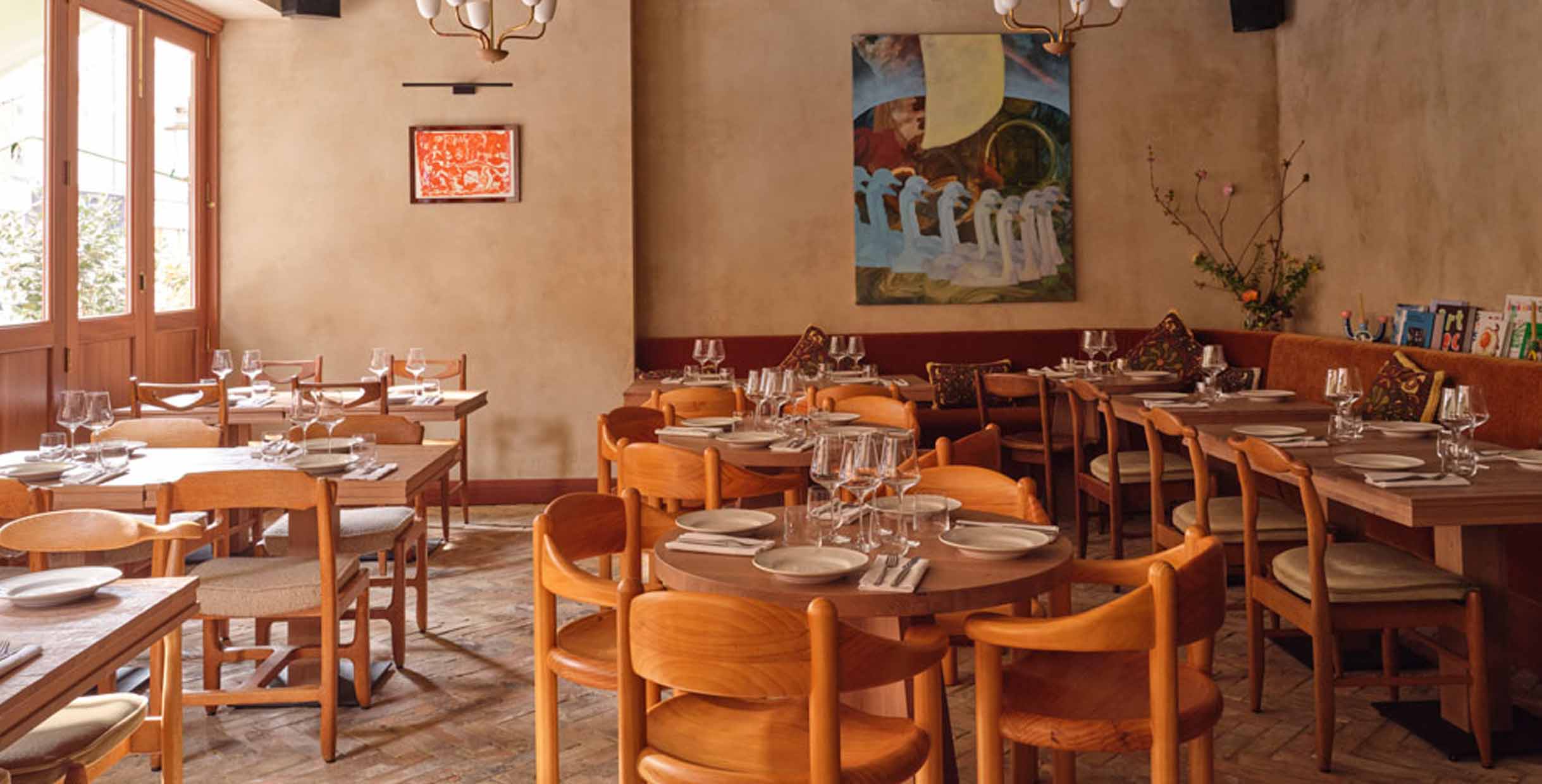 Transform Your Space: The Ultimate Guide to Choosing Indoor Bistro Tables and Chairs