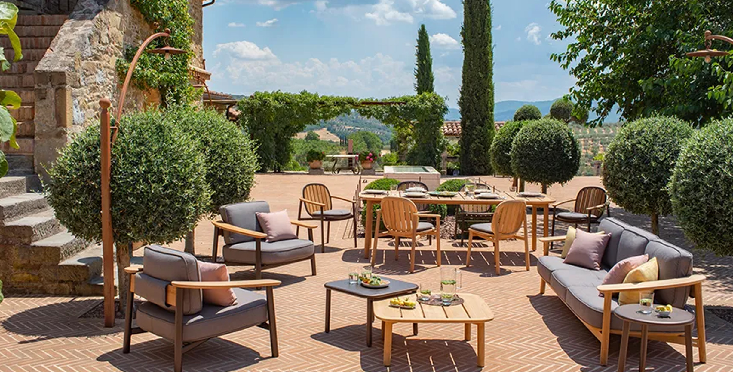 Mingmeng outdoor high-end restaurant furniture set designed for terraces and coastal venues, featuring stylish chairs and tables with natural wood accents